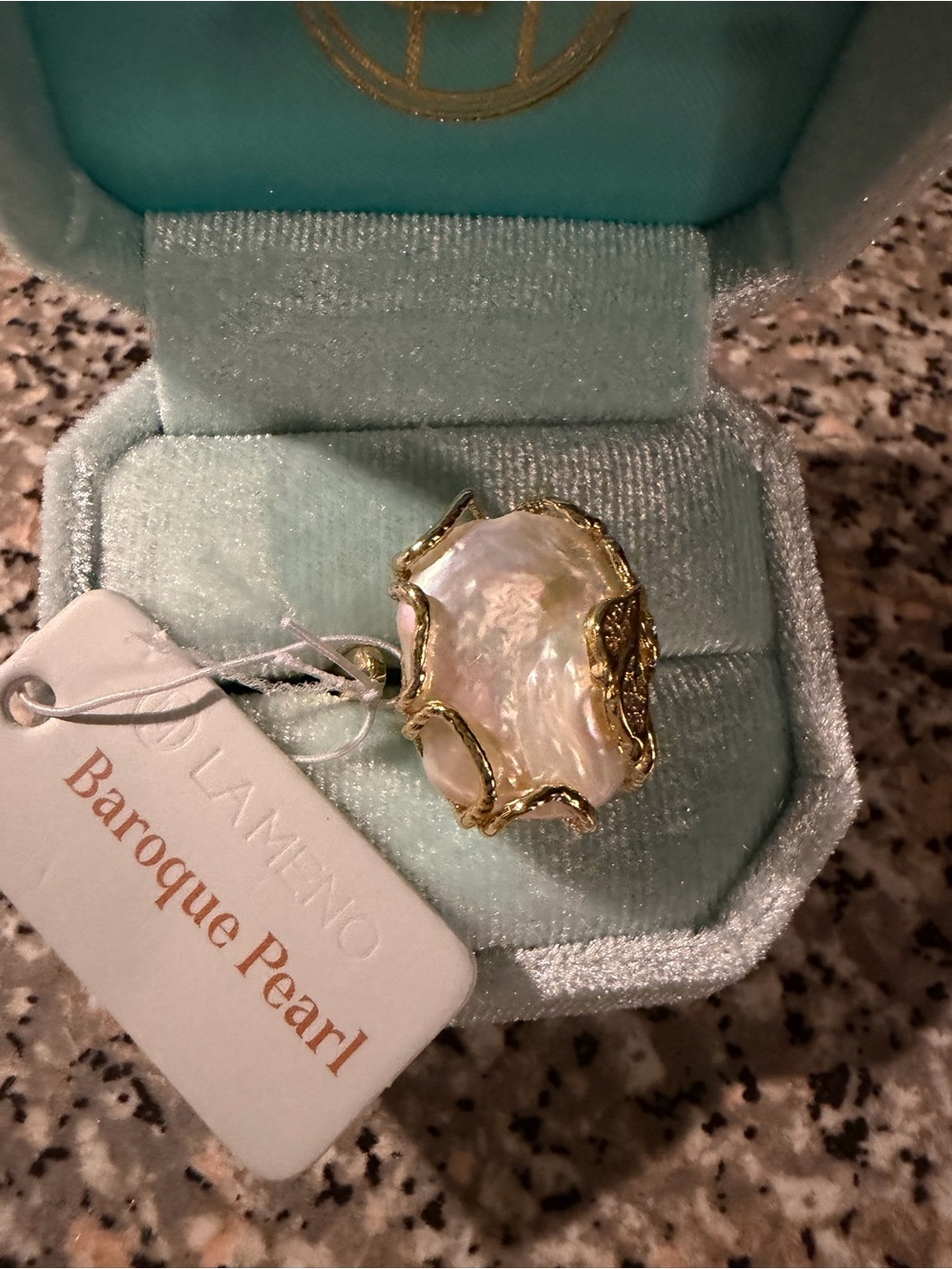 Gold-Trim Baroque Pearl Leaf Ring adjustable - Picture 8 of 9
